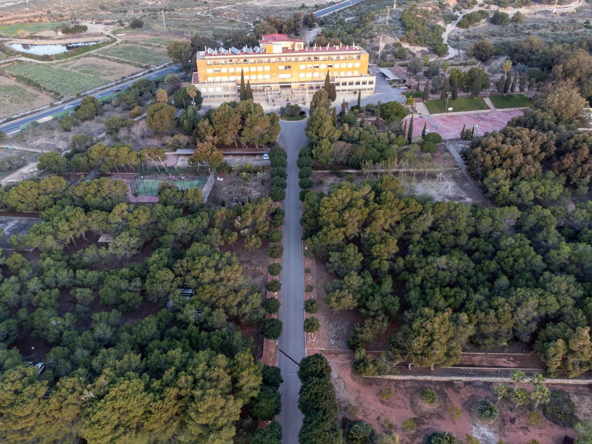 Costablanca Explore Hostel Sports & Events La Mariña Dış mekan fotoğraf