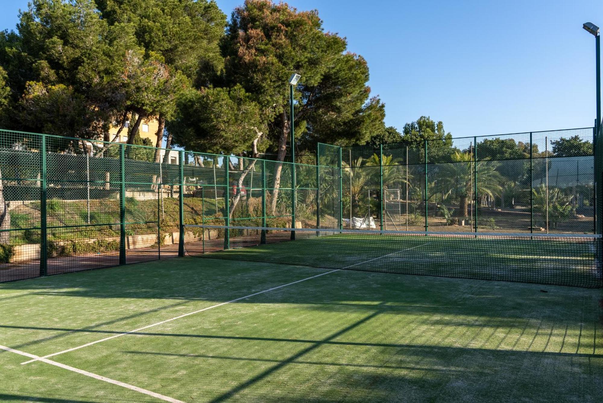 Costablanca Explore Hostel Sports & Events La Mariña Dış mekan fotoğraf
